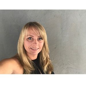 Meet your Posher, Jaala